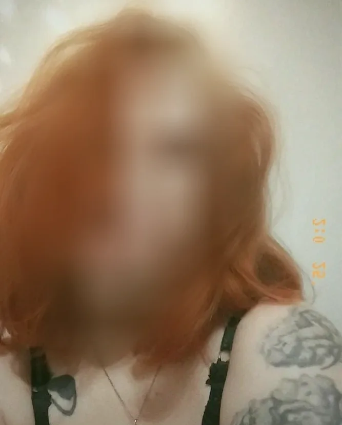 Annika, 27