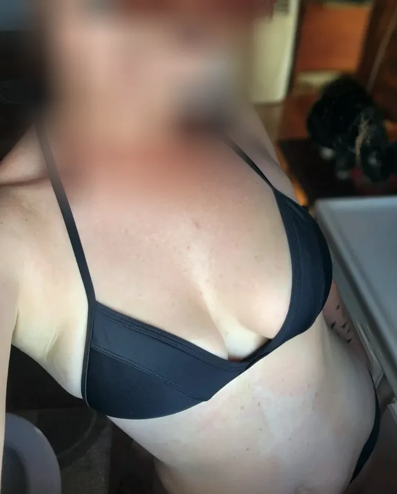 Daniela, 36