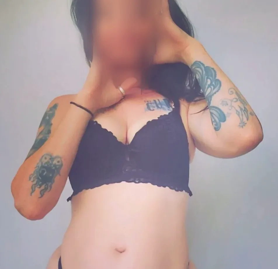 Dilara, 37