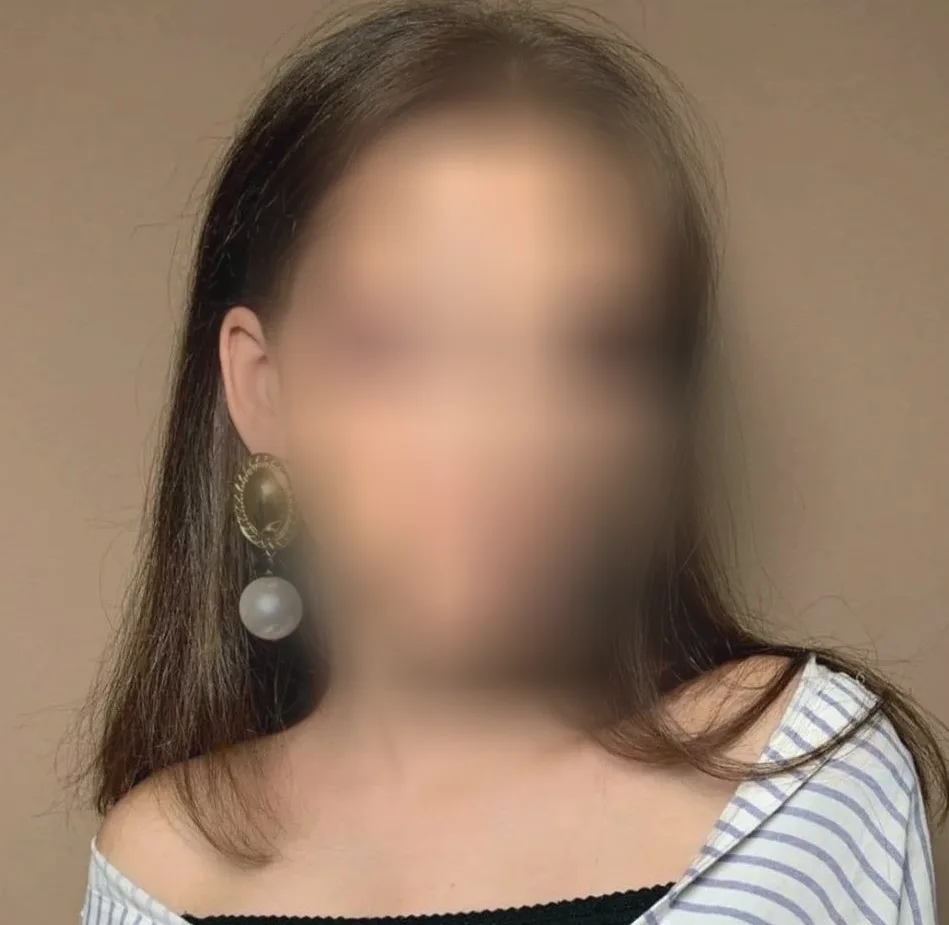 Elisa, 21