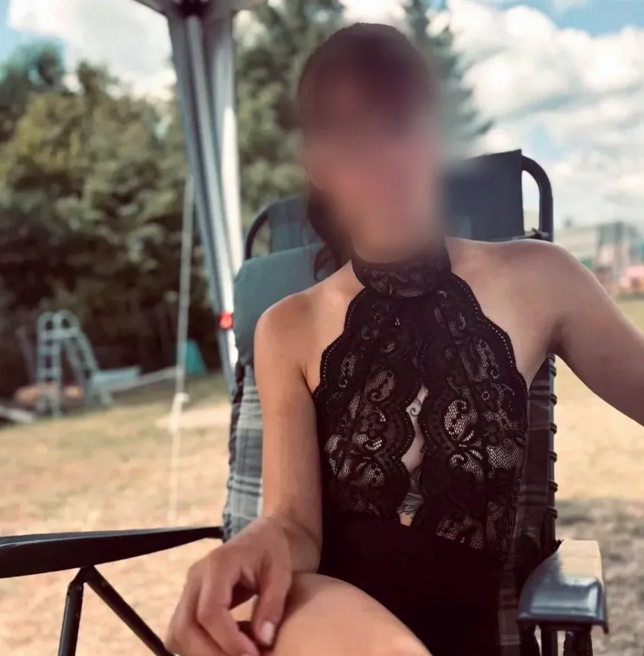 Nadja, 29